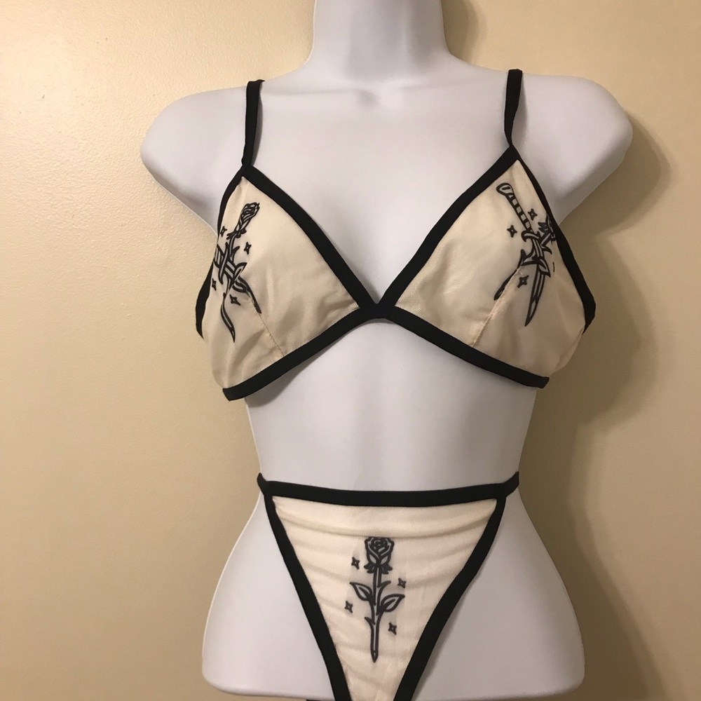 Sold - Picture 6 of 6